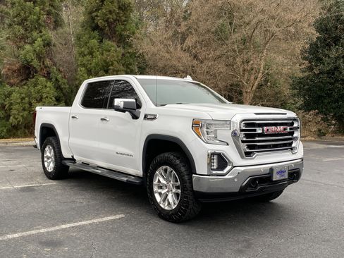 Used 2020 GMC Sierra 1500 SLT w/ SLT Premium Plus Package image 3