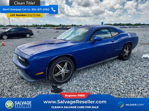 Used 2012 Dodge Challenger SXT RWD image 1