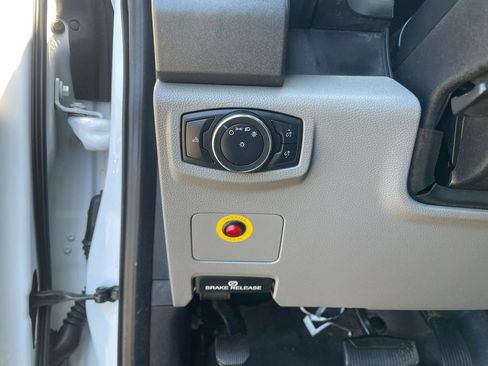 Used 2020 Ford F250 XL w/ Power Equipment Group RWD image 14