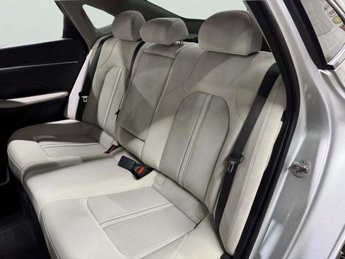 Used 2024 Hyundai Sonata SEL w/ Convenience Package FWD image 28