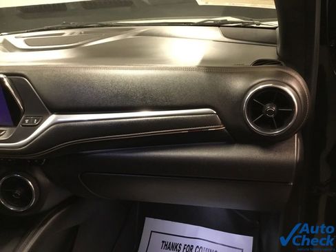Used 2019 Chevrolet Blazer Premier w/ Sun and Wheels Package AWD/4WD image 39
