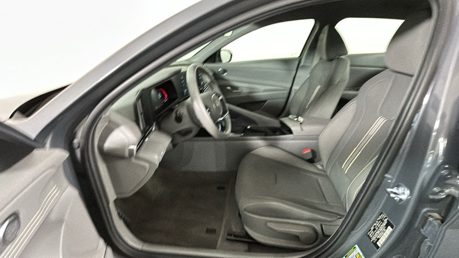 Used 2026 Hyundai Elantra Sport FWD image 14