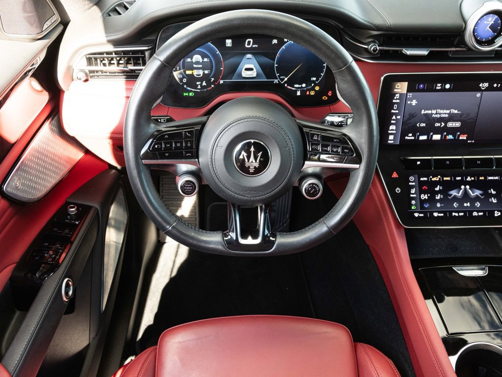 Used 2023 Maserati Grecale Modena AWD/4WD image 44
