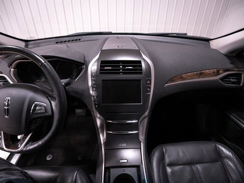 Used 2013 Lincoln MKZ AWD image 14