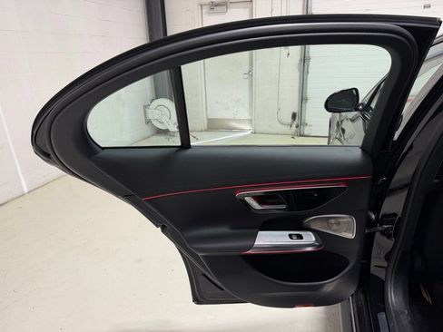 Used 2025 Mercedes-Benz E 53 AMG e 4MATIC Sedan w/ Driver Assistance Package image 41