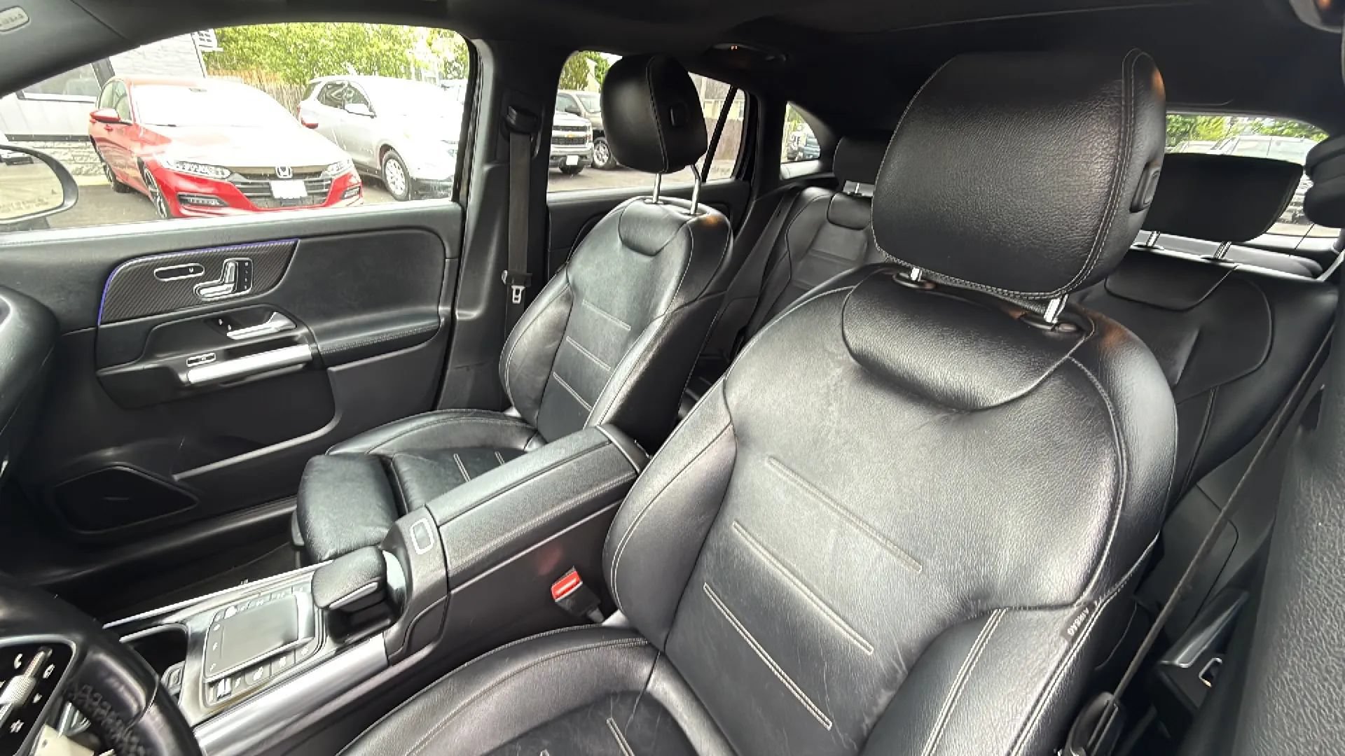 Used 2021 Mercedes-Benz GLA 250 4MATIC image 16