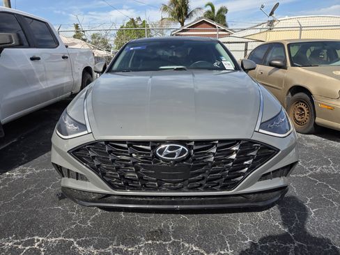 Used 2022 Hyundai Sonata Limited w/ Cargo Package image 2