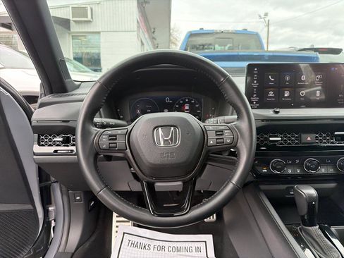 Used 2023 Honda Accord Sport image 21
