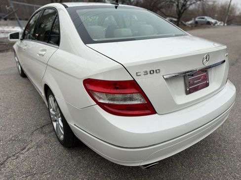 Used 2010 Mercedes-Benz C 300 4dr Sdn C 300 Sport 4MATIC image 11