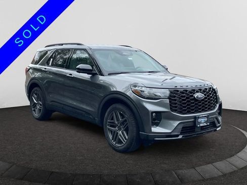 New 2026 Ford Explorer ST-Line w/ ST-Line Street Pack AWD/4WD image 7