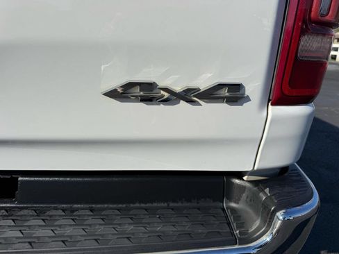 Used 2020 RAM 1500 Big Horn AWD/4WD image 8