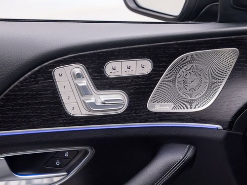 New 2026 Mercedes-Benz GLS 450 4MATIC image 16