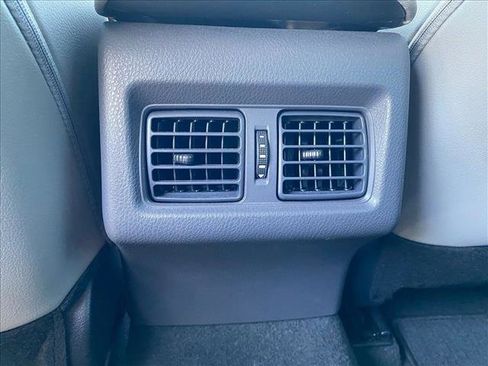 Used 2023 Toyota Camry SE w/ Audio Upgrade Package FWD image 25