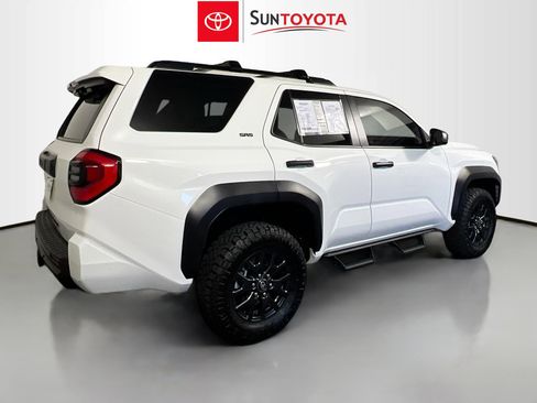 Used 2025 Toyota 4Runner SR5 image 4