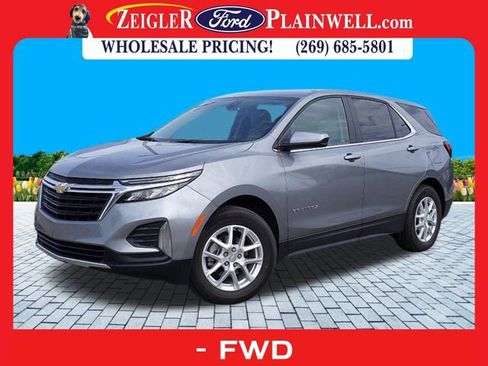 Used 2023 Chevrolet Equinox LT image 1