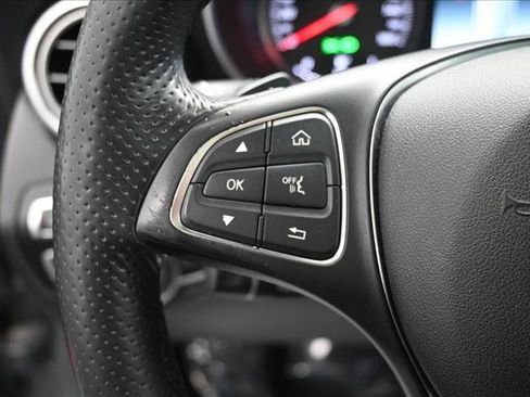 Certified 2018 Mercedes-Benz GLC 300 4MATIC image 11