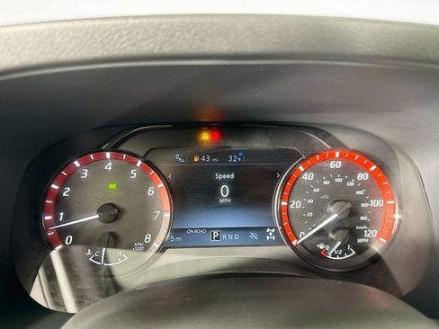 New 2026 Nissan Frontier PRO-4X w/ Pro-4x Convenience Package image 11