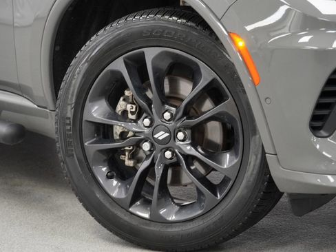 Certified 2025 Dodge Durango GT AWD/4WD image 4