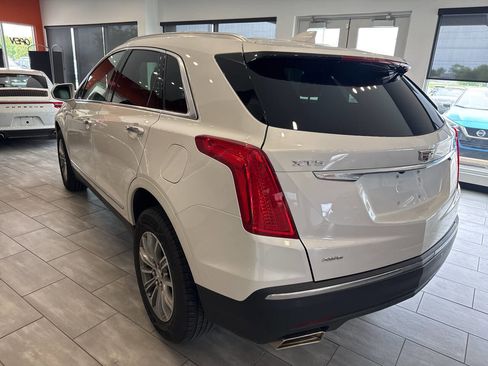 Used 2017 Cadillac XT5 Luxury AWD/4WD image 10