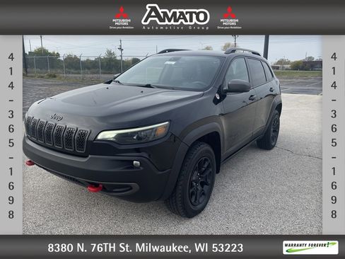 Used 2021 Jeep Cherokee Trailhawk w/ Trailer Tow Group image 1