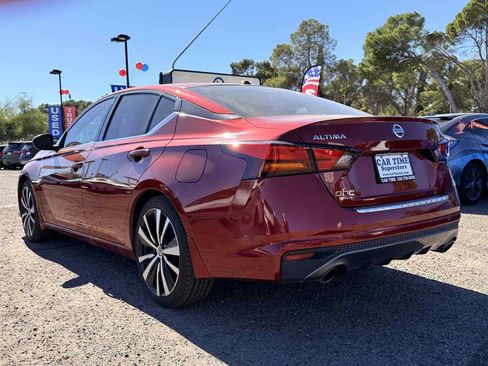 Used 2021 Nissan Altima 2.5 SR image 12