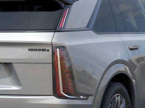 New 2025 Cadillac Escalade IQ Sport 1 w/ LPO, ONYX Package AWD/4WD image 12