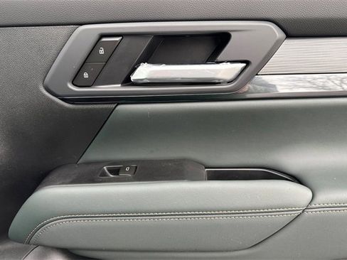 New 2026 GMC Terrain AT4 w/ Convenience Package III image 20