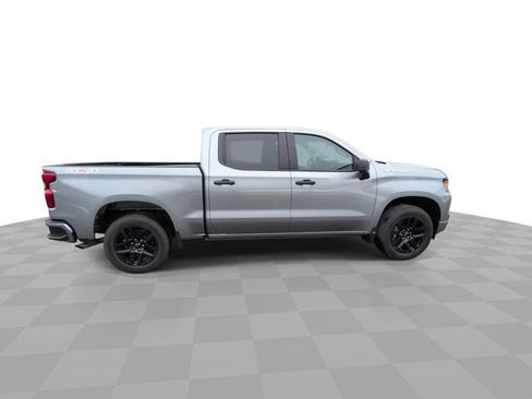 Used 2024 Chevrolet Silverado 1500 Custom image 9