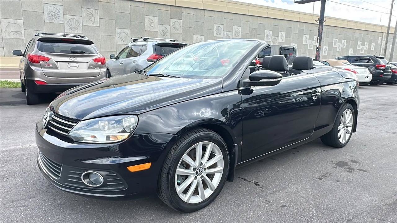 Used 2015 Volkswagen Eos Komfort FWD image 12
