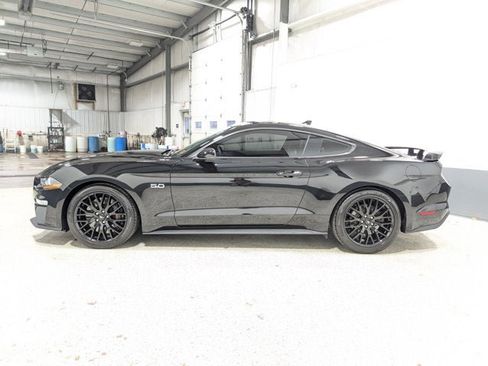 Used 2021 Ford Mustang GT Premium w/ GT Performance Package image 6