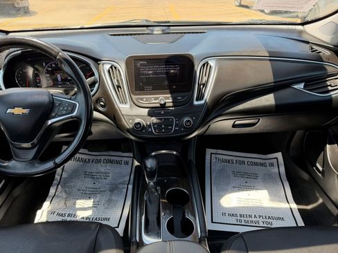 Used 2021 Chevrolet Malibu Premier FWD image 44