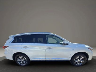Used 2020 INFINITI QX60 Luxe w/ Essential Package