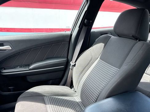 Used 2023 Dodge Charger SXT RWD image 23
