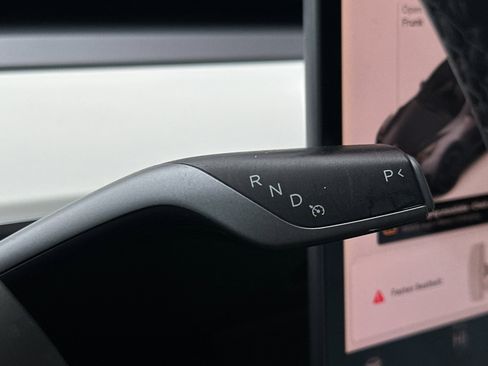 Used 2021 Tesla Model Y Performance image 21