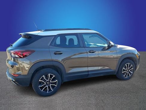 Used 2021 Chevrolet TrailBlazer ACTIV w/ Technology Package AWD/4WD image 4
