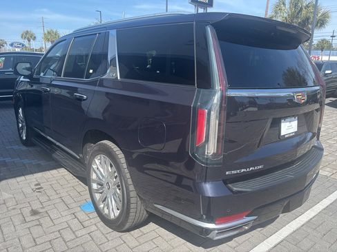 Certified 2023 Cadillac Escalade Premium Luxury w/ Performance Package image 43