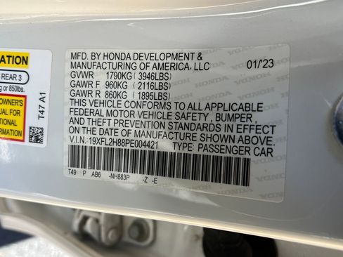 Used 2023 Honda Civic Sport image 25