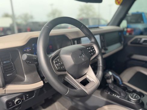 Certified 2023 Ford Bronco Wildtrak image 2