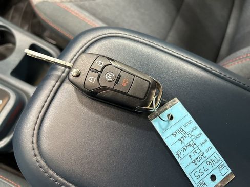 Used 2022 Ford Maverick XLT w/ Equipment Group 300A Standard image 23