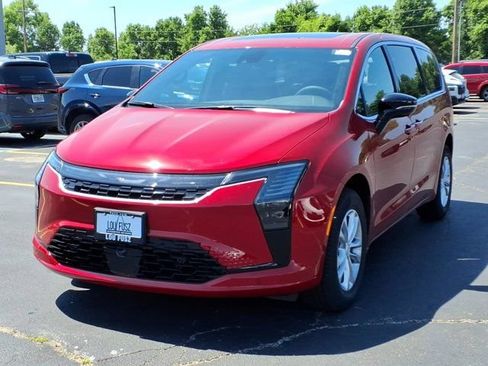 New 2027 Chrysler Pacifica Select AWD/4WD image 2