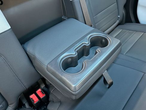 Used 2024 GMC Hummer EV 3X w/ Omega Edition AWD/4WD image 33