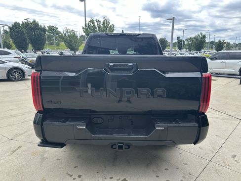 Used 2024 Toyota Tundra SR5 w/ SR5 Premium Package AWD/4WD image 8
