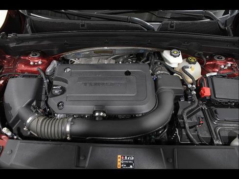 Used 2023 Buick Envision Essence AWD/4WD image 23