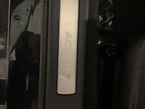 Used 2016 Acura TLX Base (DCT) image 23