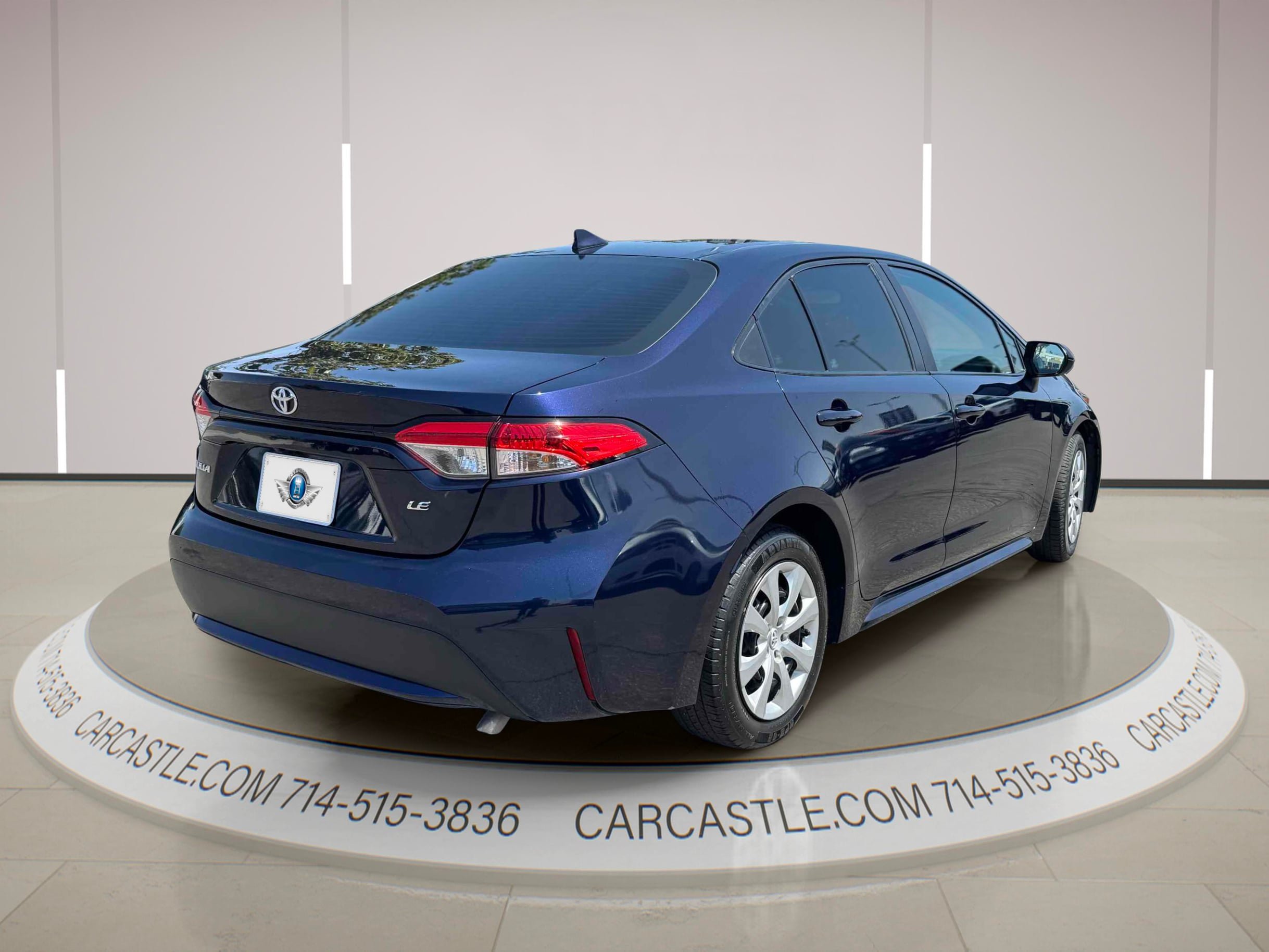 Used 2023 Toyota Corolla LE FWD image 4