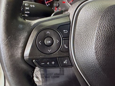 Used 2021 Toyota Corolla SE FWD image 14