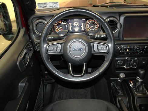 Used 2022 Jeep Wrangler Unlimited Sport image 13