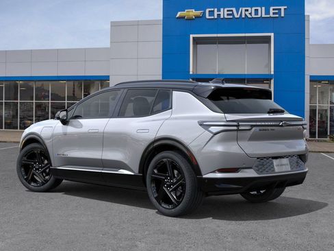New 2026 Chevrolet Equinox EV RS w/ Convenience Package II AWD/4WD image 6