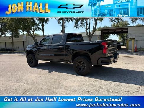 Used 2023 Chevrolet Silverado 1500 Custom Trail Boss w/ Midnight Edition AWD/4WD image 5