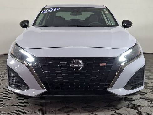 Used 2024 Nissan Altima 2.5 SR AWD/4WD image 5